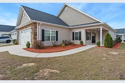 145 Fairway Oaks, Perry, GA 31069 - Photo 1