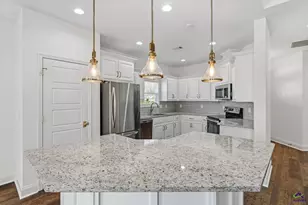 145 Fairway Oaks, Perry, GA 31069 - Photo 12