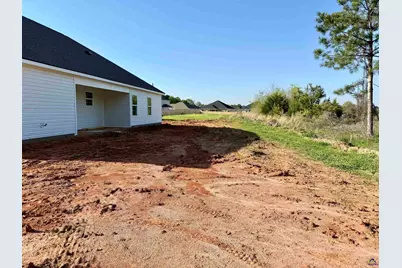 216 Sutton Dr., Perry, GA 31069 - Photo 16