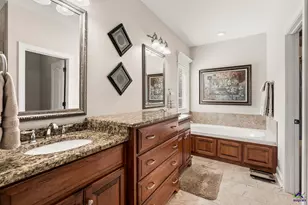 121 Bridgeway Dr, Warner Robins, GA 31088 - Photo 34