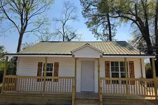 13 Massee Cir, Hawkinsville, GA 31036 - Photo 2