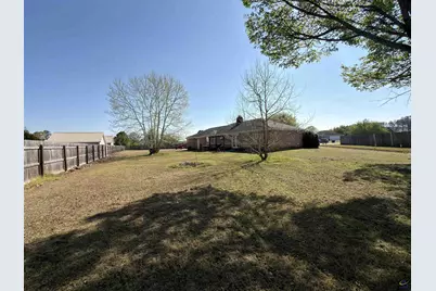 305 E Pointe Court, Kathleen, GA 31047 - Photo 18