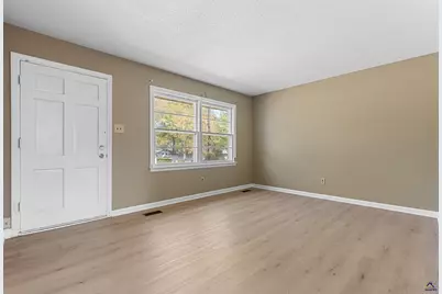 313 Orchard Lane, Warner Robins, GA 31093 - Photo 8