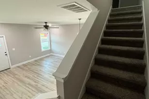 264 Beau Claire Cir, Byron, GA 31008 - Photo 16