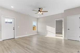 238 Beau Claire Cir, Warner Robins, GA 31008 - Photo 4