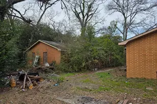 2761 Roy St, Macon, GA 31202 - Photo 4