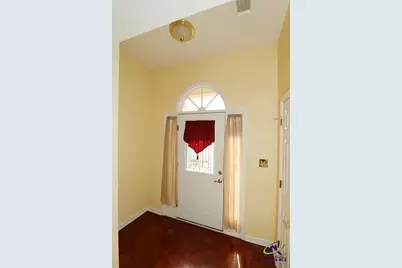 107 Woodfield Drive, Warner Robins, GA 31088 - Photo 2