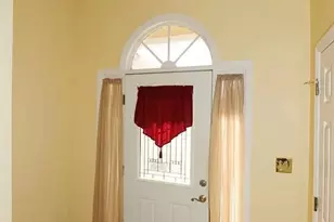 107 Woodfield Dr, Warner Robins, GA 31088 - Photo 2