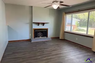 106 Eleanor Cir, Warner Robins, GA 31088 - Photo 2