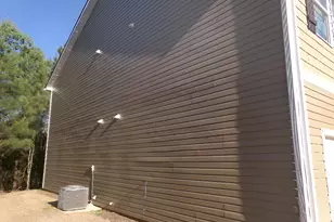 318 NW Oakwood Dr, Milledgeville, GA 31061 - Photo 2