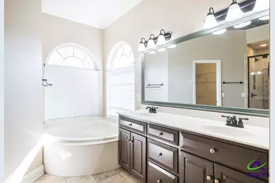 208 Twelve Oaks Drive, Warner Robins, GA 31088 - Photo 32