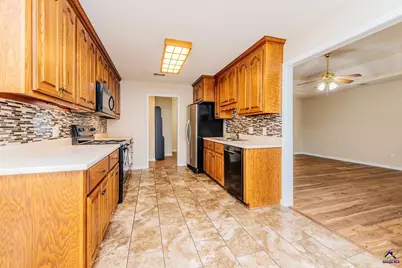 611 Sark Drive, Warner Robins, GA 31088 - Photo 10