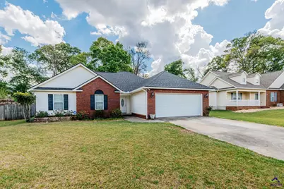 611 Sark Drive, Warner Robins, GA 31088 - Photo 2