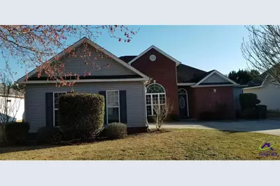 209 Sedgebrooke Drive, Warner Robins, GA 31088 - Photo 2