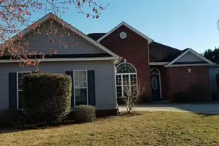 209 Sedgebrooke Dr, Warner Robins, GA 31088 - Photo 2