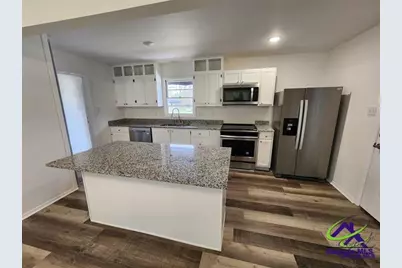 121 Highland Drive, Warner Robins, GA 31088 - Photo 2