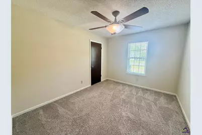 104 Water Drive, Warner Robins, GA 31088 - Photo 14