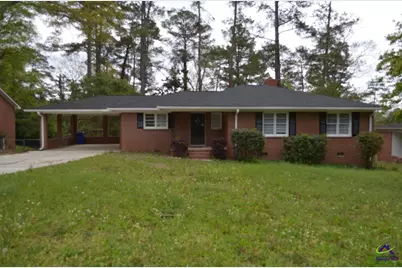 829 Edward Place, Macon, GA 31029 - Photo 1