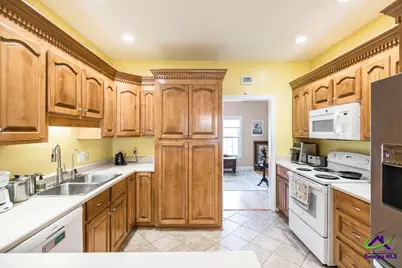 316 Old Farm Road, Perry, GA 31069 - Photo 14