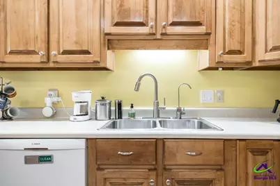 316 Old Farm Road, Perry, GA 31069 - Photo 16