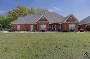 214 Knob Hill Dr, Warner Robins, GA 31088 - Photo 1