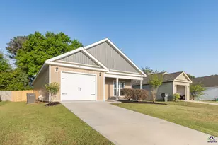 126 Jaybee Dr, Warner Robins, GA 31088 - Photo 2