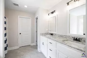 210 Gibson Cir, Kathleen, GA 31047 - Photo 20