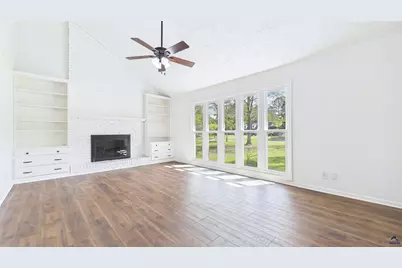 105 Surrey Place, Perry, GA 31069 - Photo 14