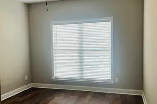 110 Early Dr, Byron, GA 31008 - Photo 6