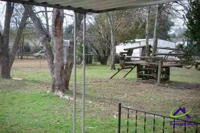 607 Greenbriar Road, Warner Robins, GA 31093 - Photo 8