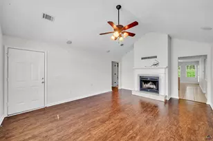 208 Antler Trail, Warner Robins, GA 31088 - Photo 4