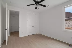 8 Pleasant Oaks Dr, Perry, GA 31069 - Photo 34