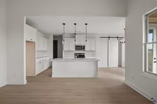 8 Pleasant Oaks Dr, Perry, GA 31069 - Photo 12