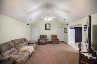 1828 S Houston Lake Road, Kathleen, GA 31047 - Photo 10