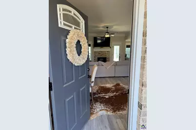 208 Gibson Circle, Kathleen, GA 31047 - Photo 2