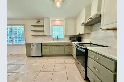 214 Meadowridge Drive, Warner Robins, GA 31093 - Photo 10