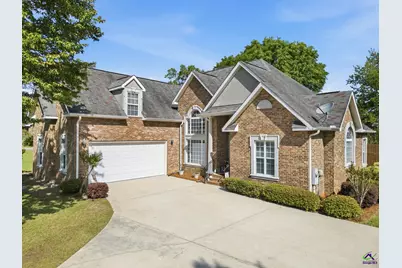 100 Constance Court, Perry, GA 31069 - Photo 2