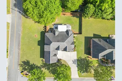 100 Constance Court, Perry, GA 31069 - Photo 4