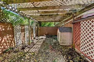 116 Woodlawn Ave, Warner Robins, GA 31093 - Photo 46