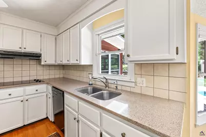 625 Todd Circle, Warner Robins, GA 31088 - Photo 18