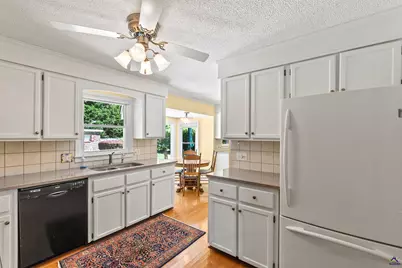 625 Todd Circle, Warner Robins, GA 31088 - Photo 16