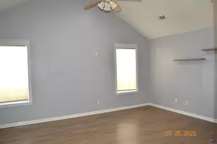 135 Cedarland, Warner Robins, GA 31088 - Photo 4