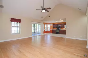 125 Knights Bridge, Warner Robins, GA 31093 - Photo 6