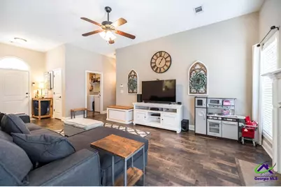 204 Allington Walk, Warner Robins, GA 31088 - Photo 10