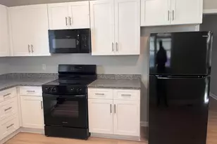 202 Sherman St, Warner Robins, GA 31088 - Photo 6