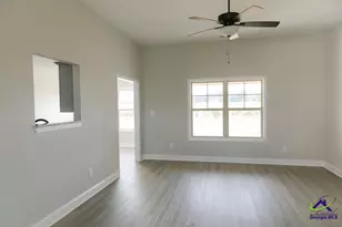 608 Daisy Dr, Perry, GA 31069 - Photo 6