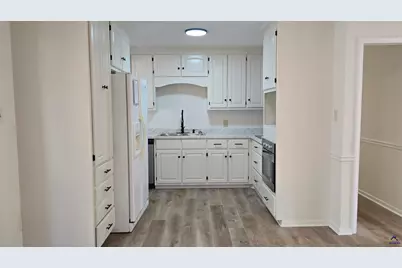 101 Vivian Drive, Byron, GA 31008 - Photo 14