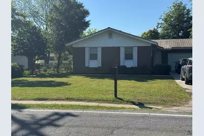1032 Elberta Road, Warner Robins, GA 31093 - Photo 1