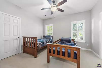 10 Willow Lake Drive, Warner Robins, GA 31093 - Photo 32