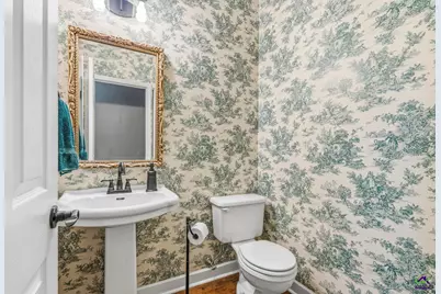 10 Willow Lake Drive, Warner Robins, GA 31093 - Photo 38